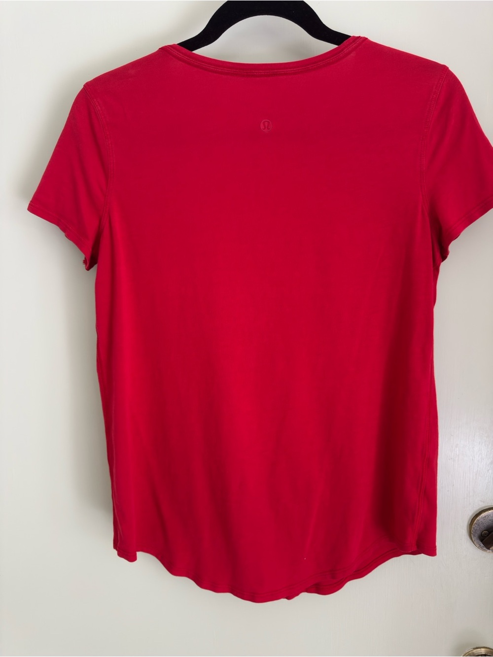 Lululemon Love Tee. Bright red. - Picture 2 of 3